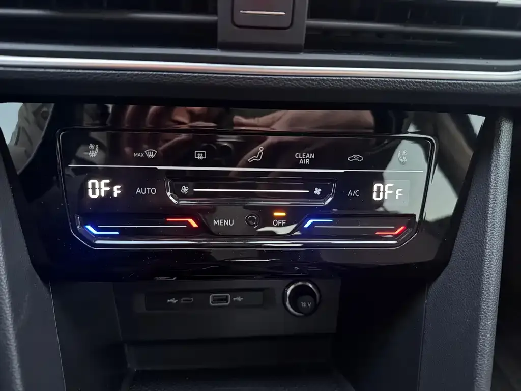 Volkswagen Tiguan L 2023 из CN, фото 7