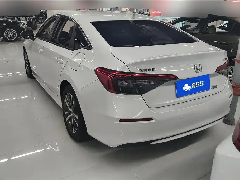 Honda Civic 2023 из CN, фото 10