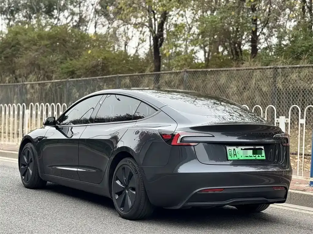 Tesla Model 3 2024 из CN, фото 9