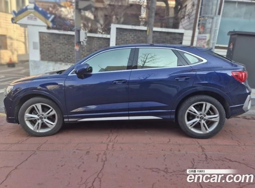 Audi Q3 2022 из KR, фото 3