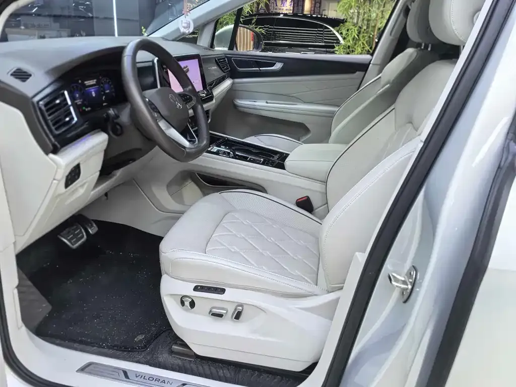 Volkswagen Viloran 2022 из CN, фото 10
