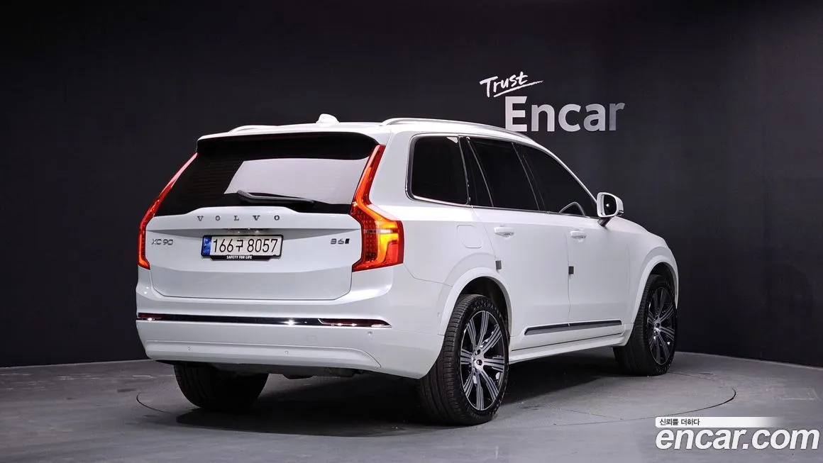 Volvo XC90 — фото 3