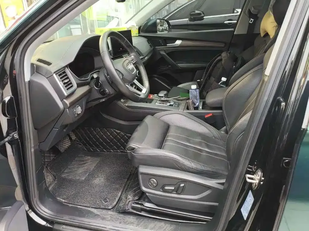 Audi Q5L 2021 из CN, фото 4