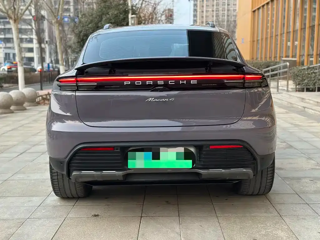 Porsche Macan EV — фото 9