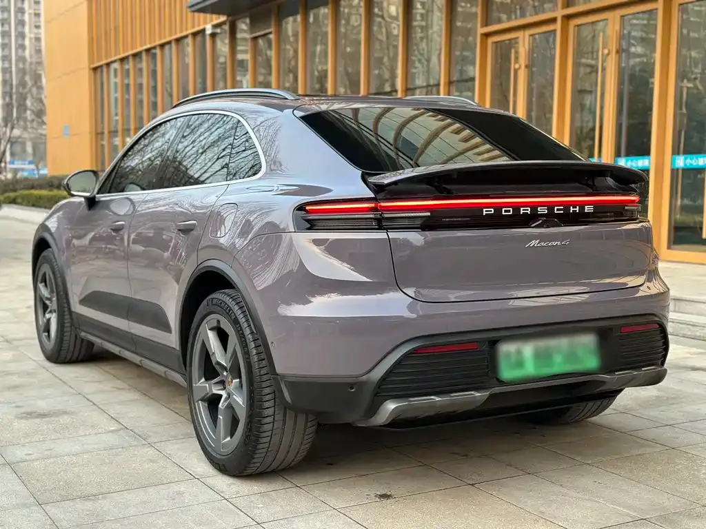 Porsche Macan EV — фото 4