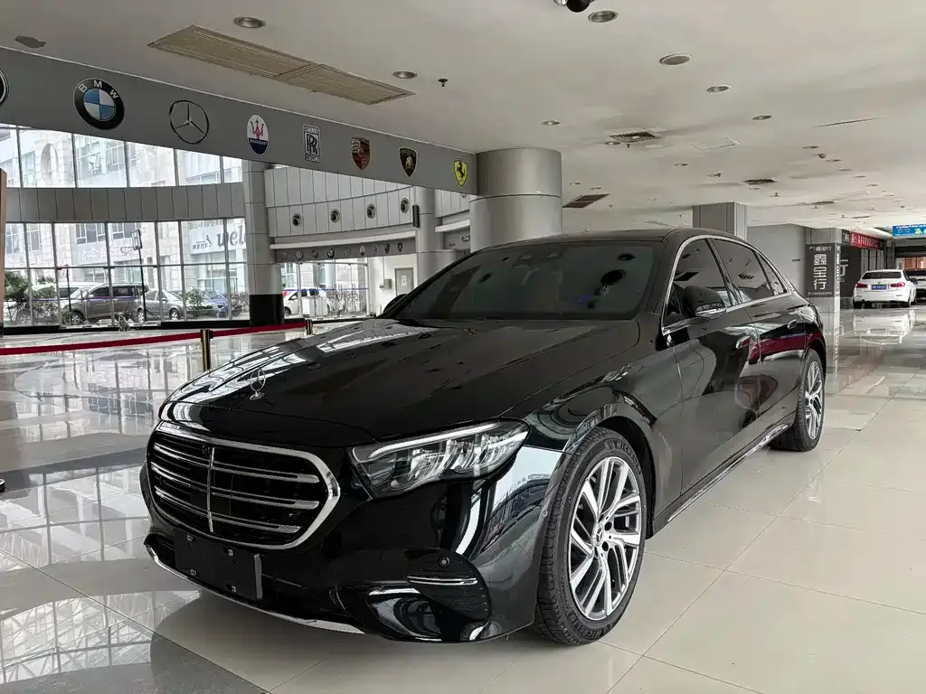Mercedes-Benz E-Class 2025 из CN, фото 1