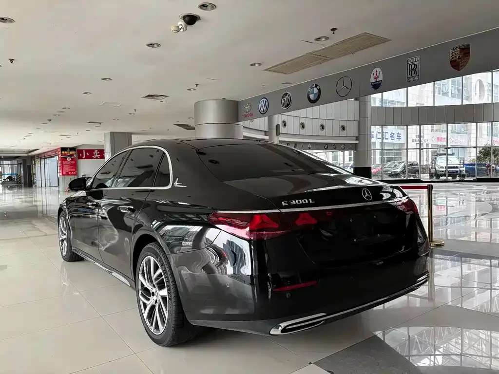 Mercedes-Benz E-Class 2025 из CN, фото 10