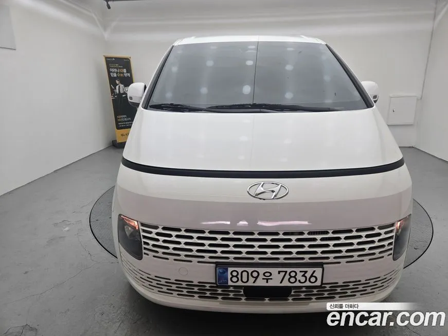 Hyundai Staria — фото 3