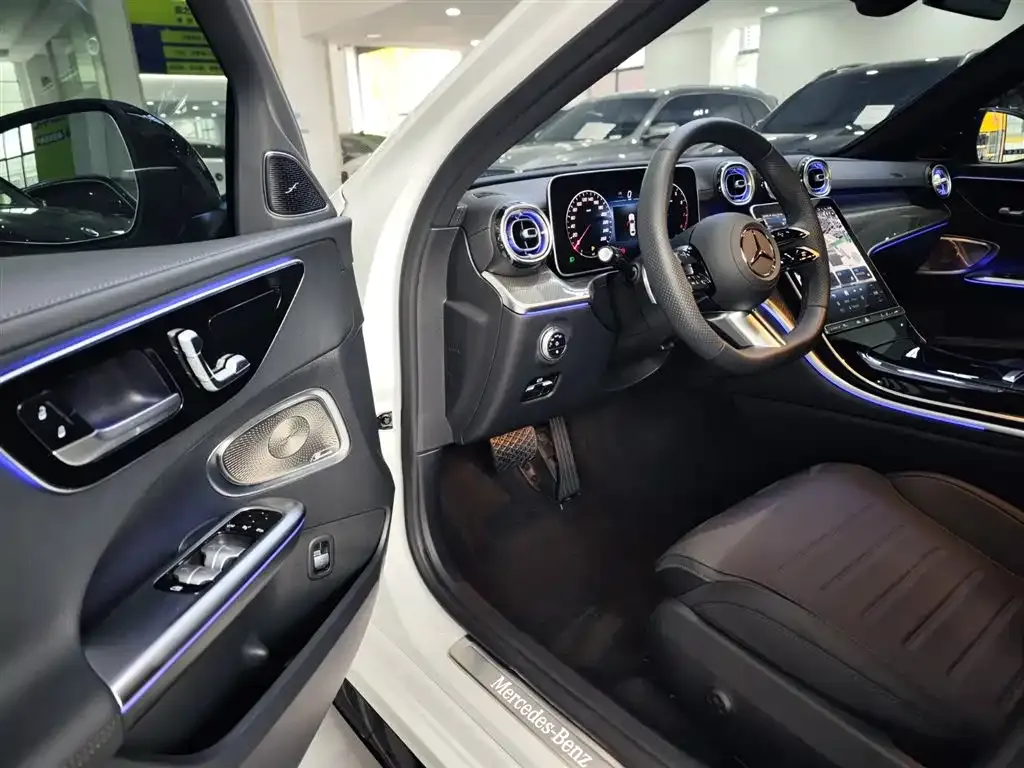 Mercedes-Benz C-Class 2024 из CN, фото 7