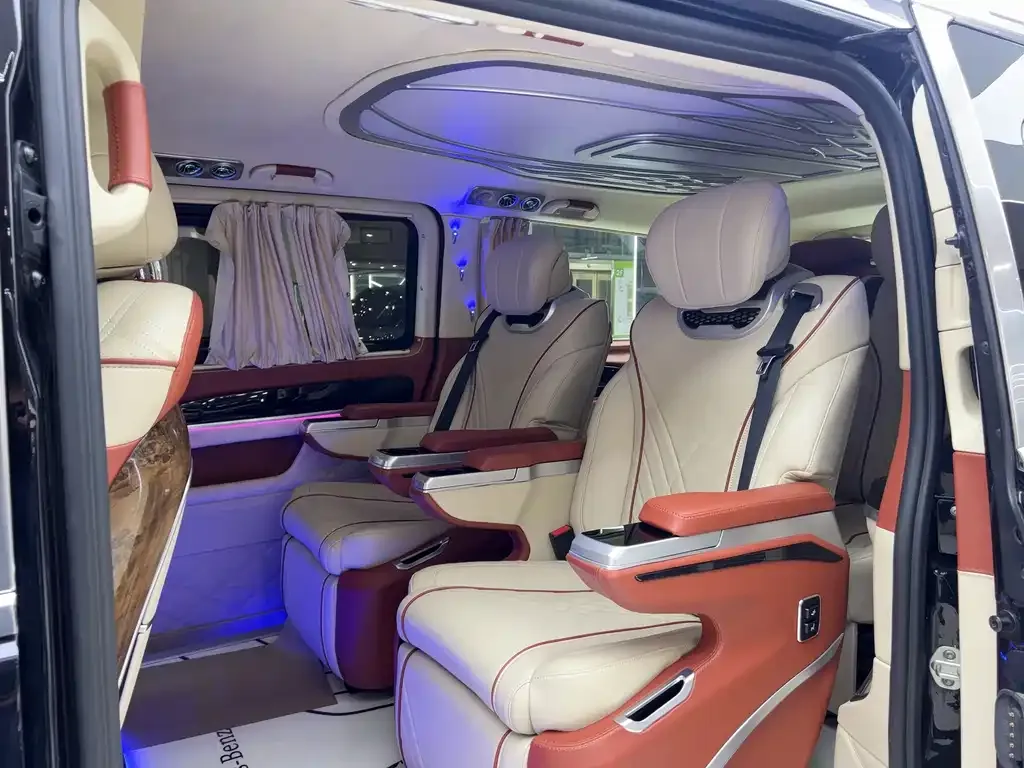 Mercedes-Benz Vito 2022 из CN, фото 8