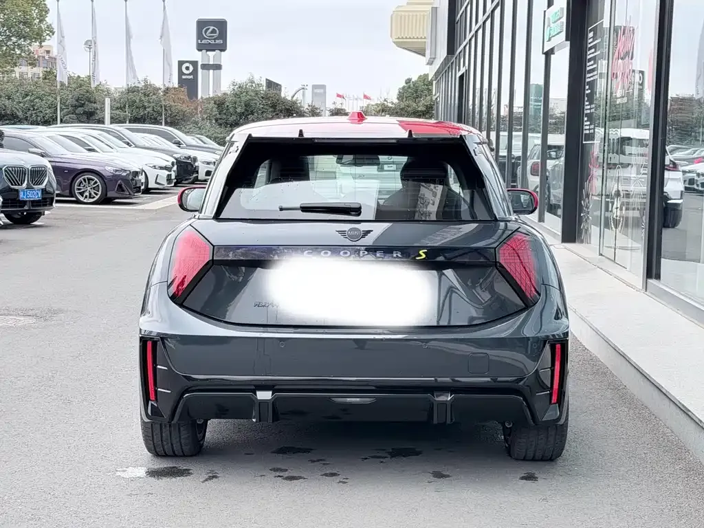 MINI Cooper EV 2024 из CN, фото 4