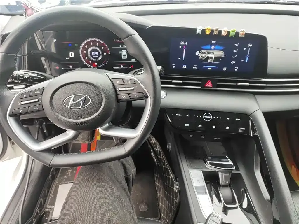 Hyundai Elantra 2022 из CN, фото 9