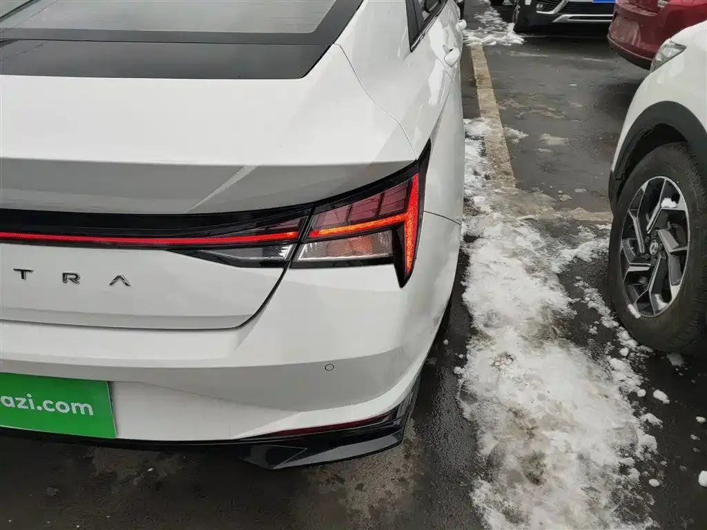 Hyundai Elantra 2022 из CN, фото 6