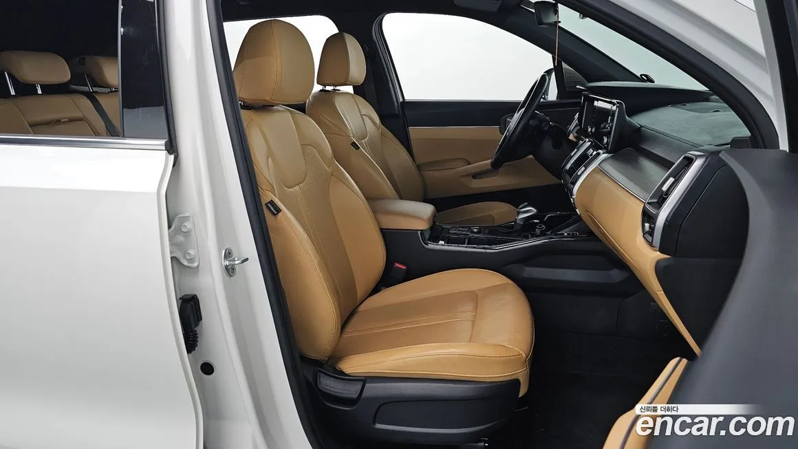 Kia Sorento — фото 4
