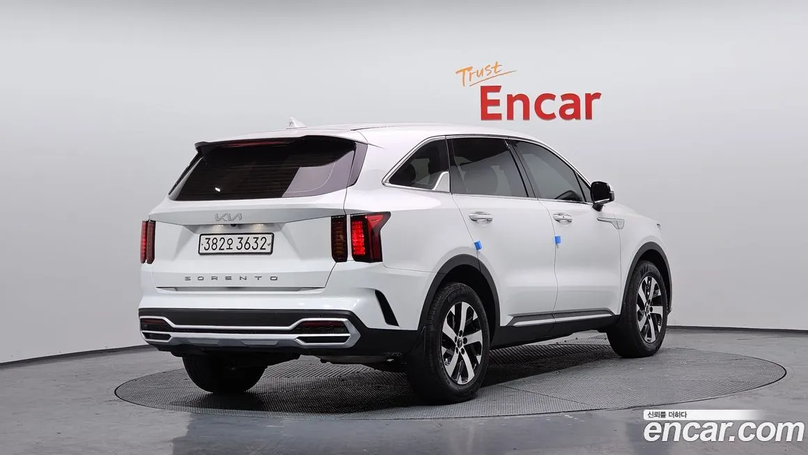 Kia Sorento — фото 6