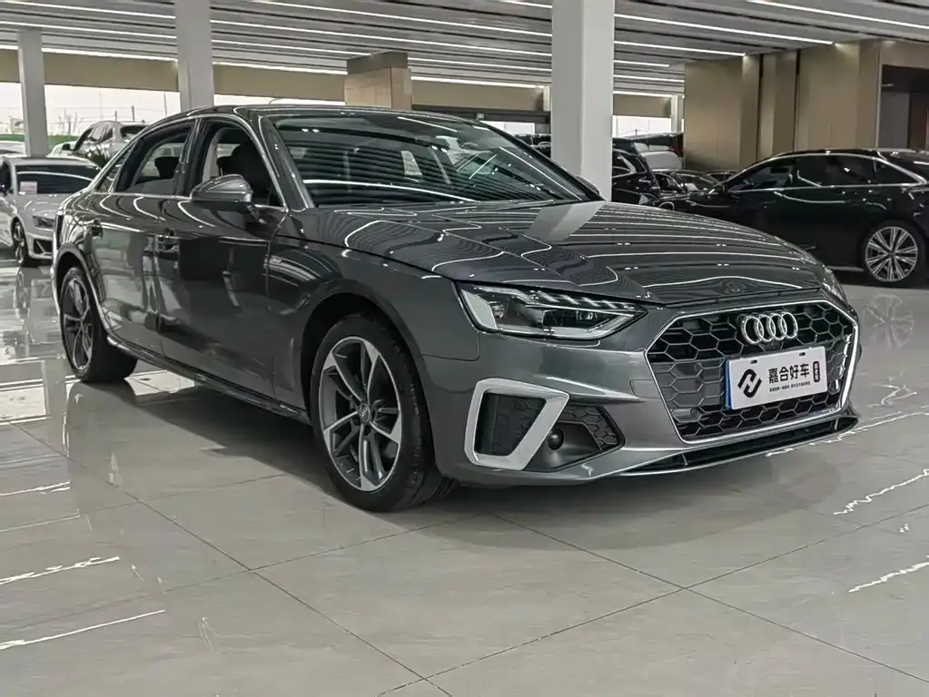 Audi A4L 2021 из CN, фото 3