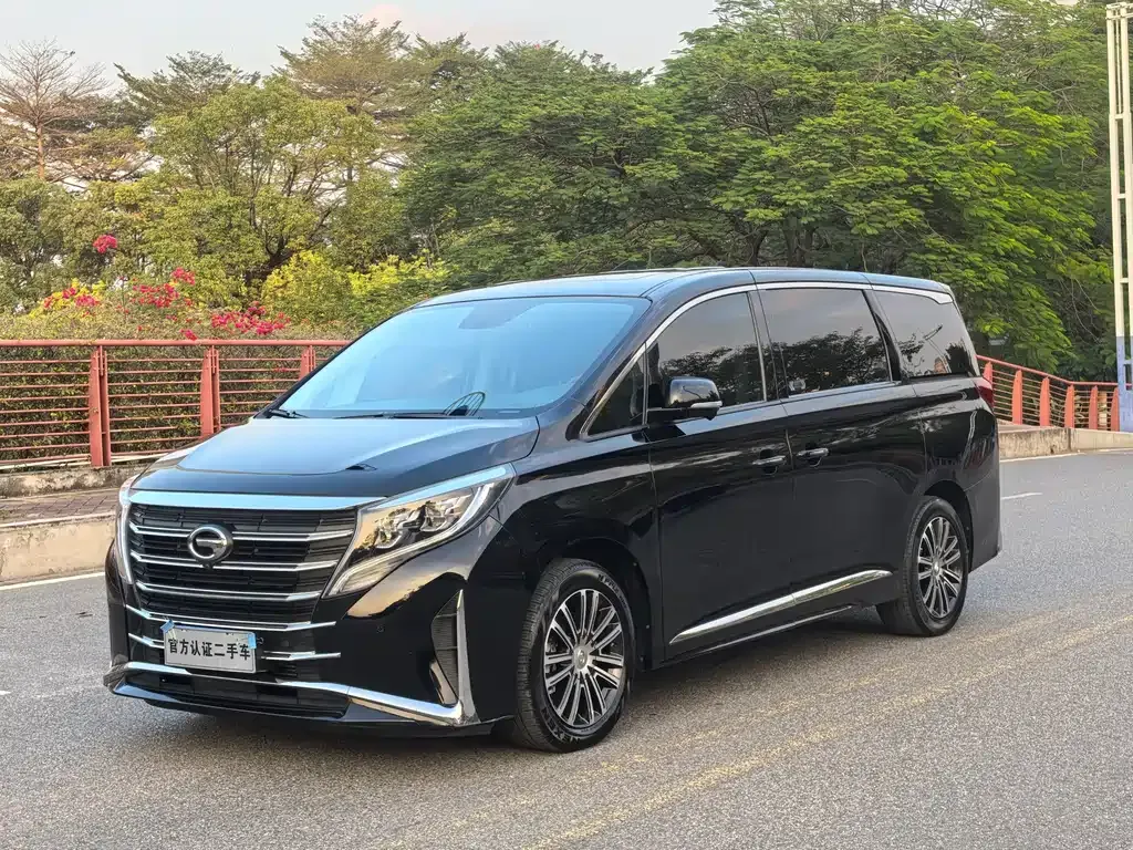 GAC Motor Trumpchi M8 — фото 1