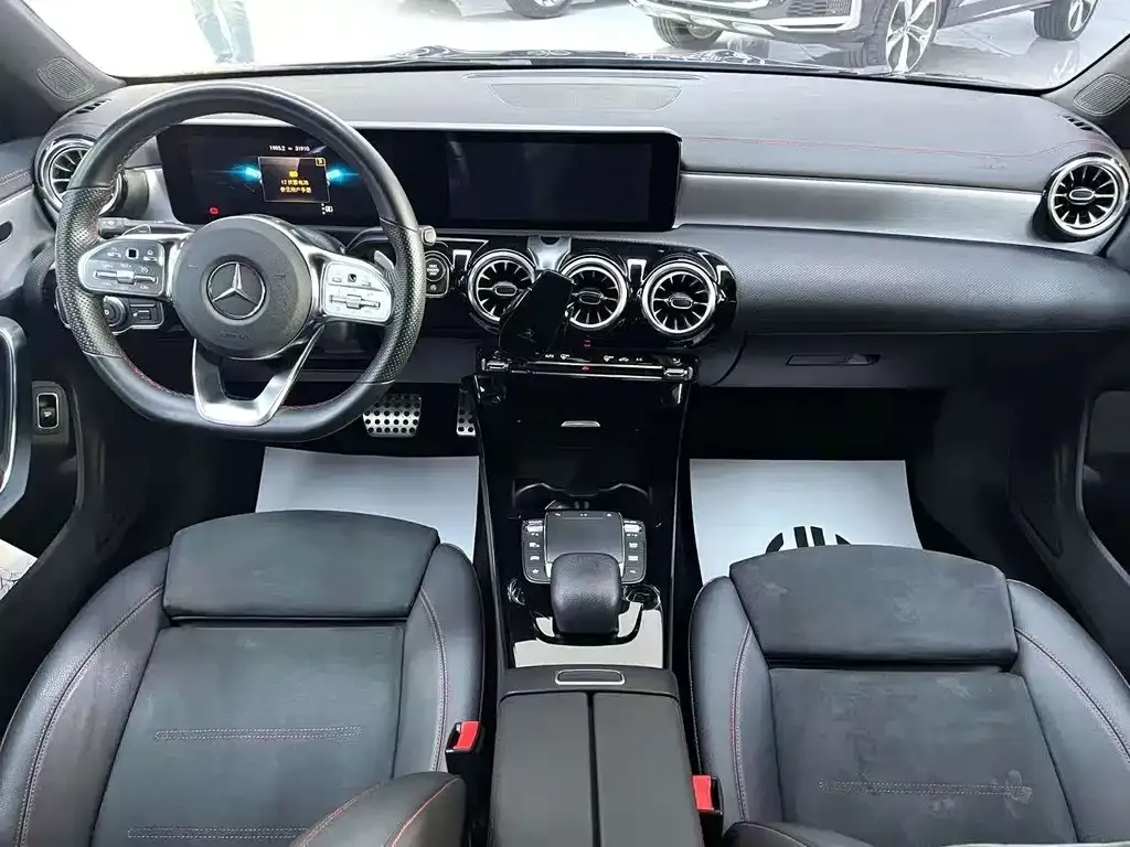 Mercedes-Benz CLA (Import) — фото 3