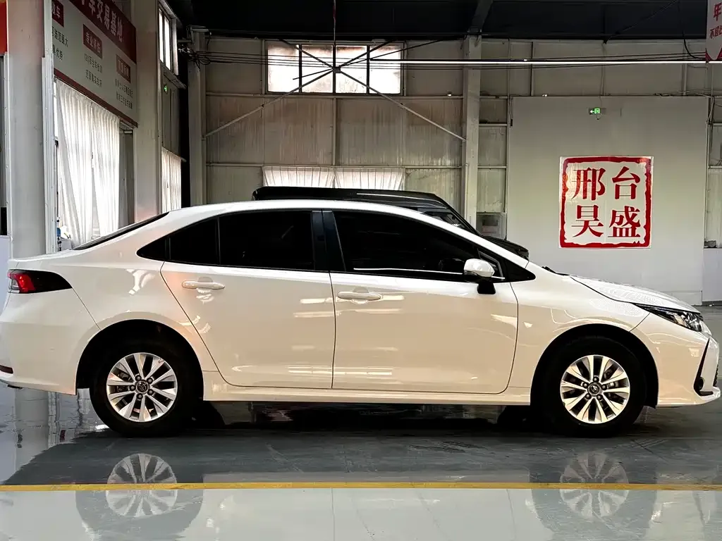 Toyota Corolla 2024 из CN, фото 6