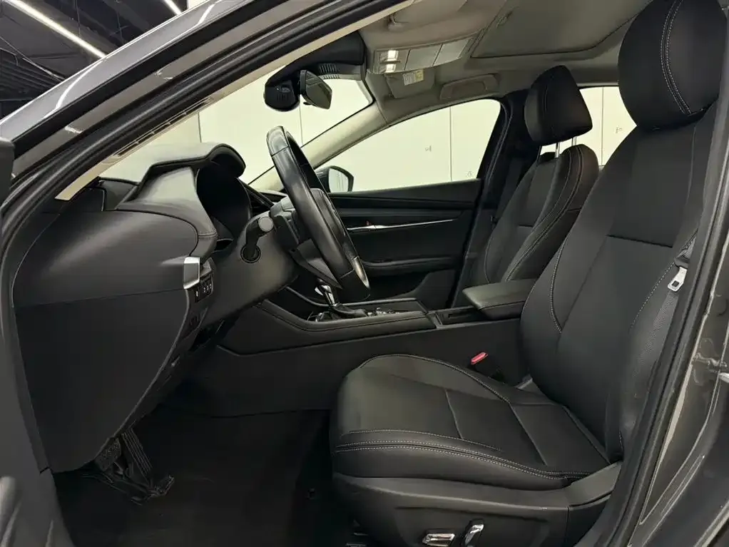 Mazda 3 Axela 2022 из CN, фото 10