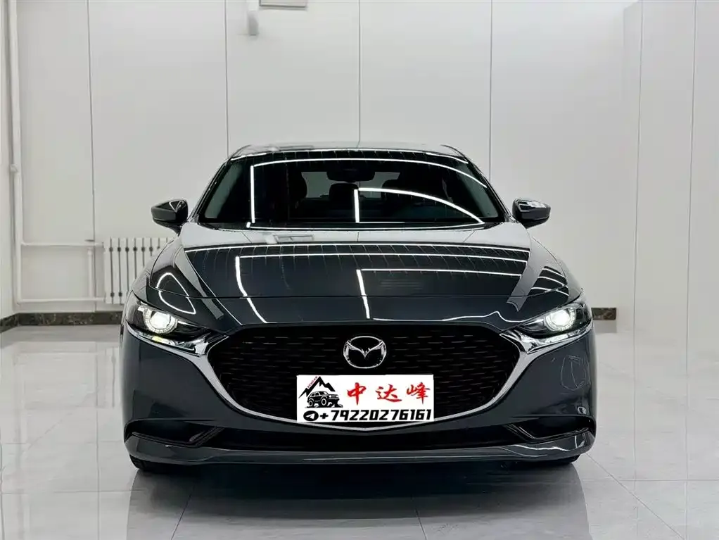 Mazda 3 Axela 2022 из CN, фото 2