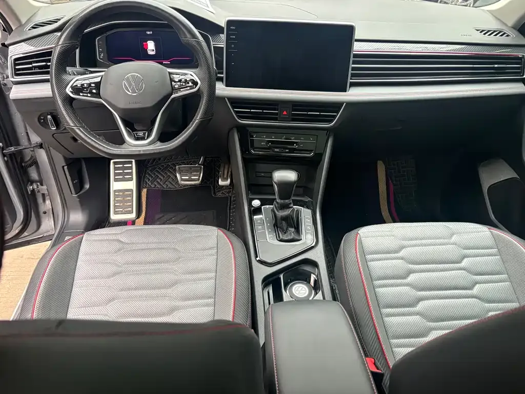 Volkswagen Tiguan L 2022 из CN, фото 8