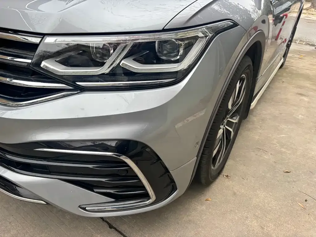 Volkswagen Tiguan L 2022 из CN, фото 6