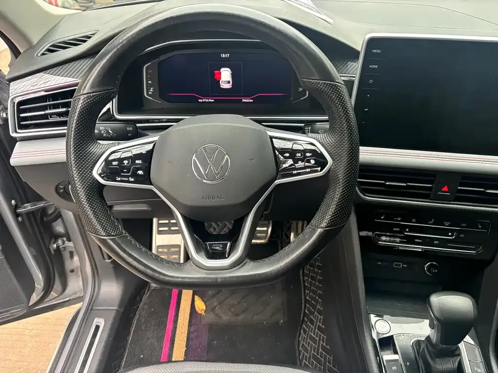 Volkswagen Tiguan L 2022 из CN, фото 9