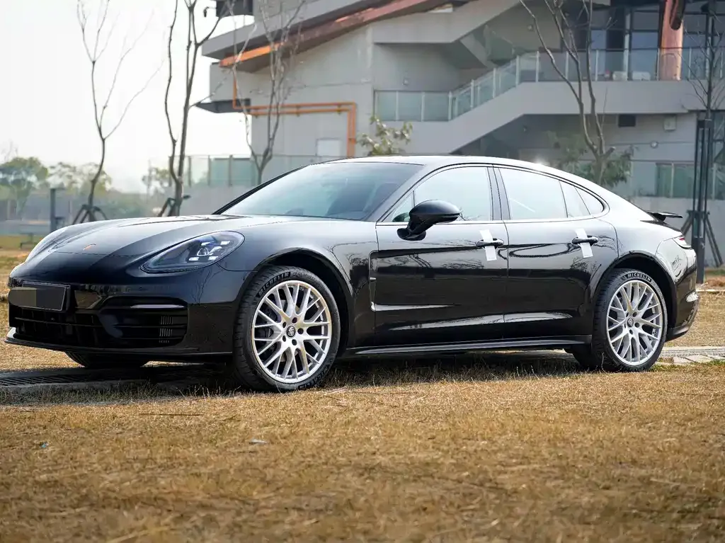 Porsche Panamera 2023 из CN, фото 1