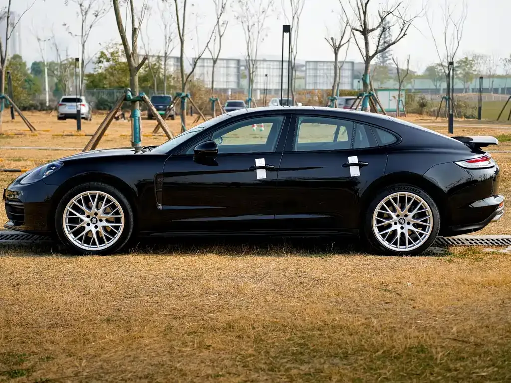 Porsche Panamera 2023 из CN, фото 8