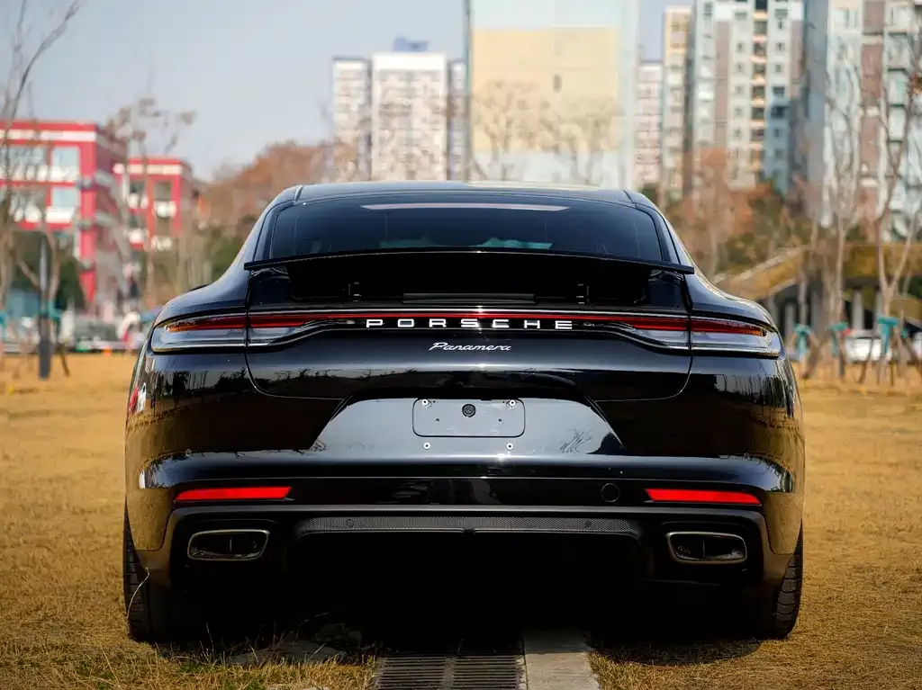 Porsche Panamera 2023 из CN, фото 4