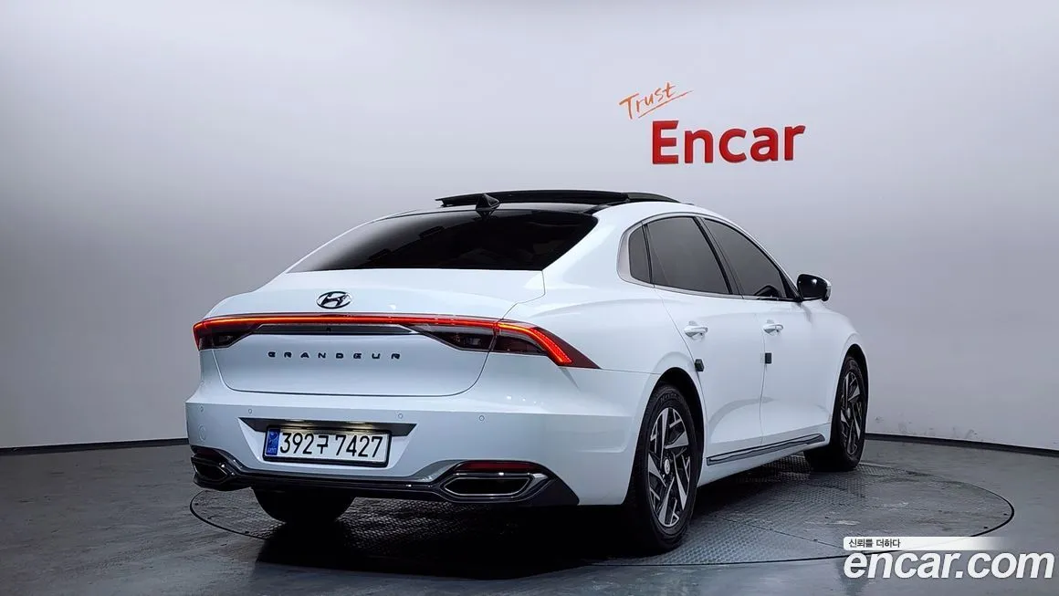 Hyundai Grandeur 2022 из KR, фото 3