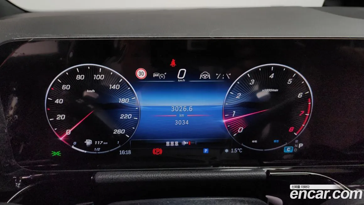 Mercedes-Benz GLA-Class 2025 из KR, фото 10