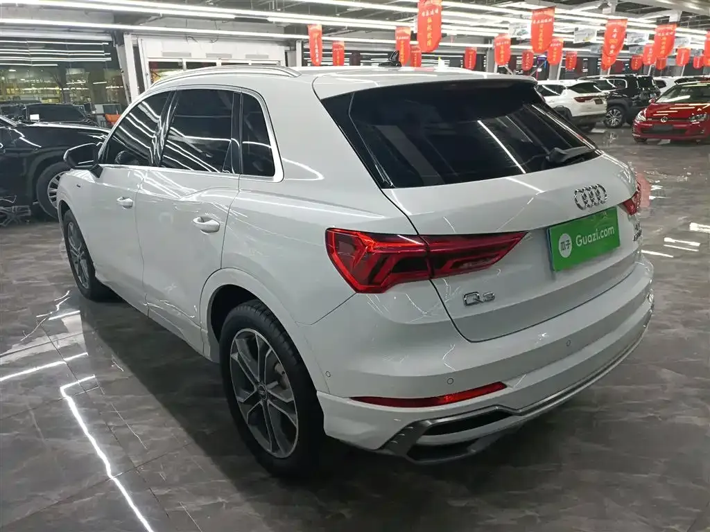 Audi Q3 — фото 4