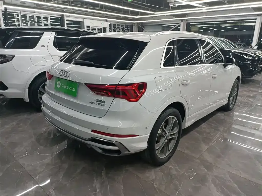 Audi Q3 — фото 7