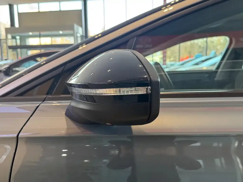 Volkswagen ID.7 VIZZION 2024 из CN, фото 10