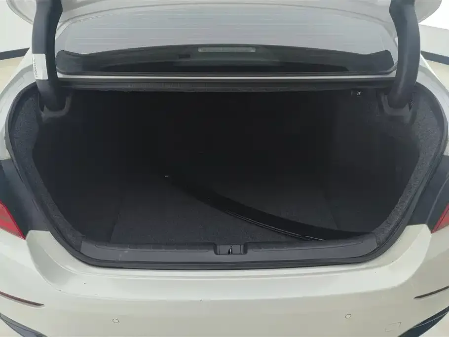 Honda Inspire 2022 из CN, фото 2