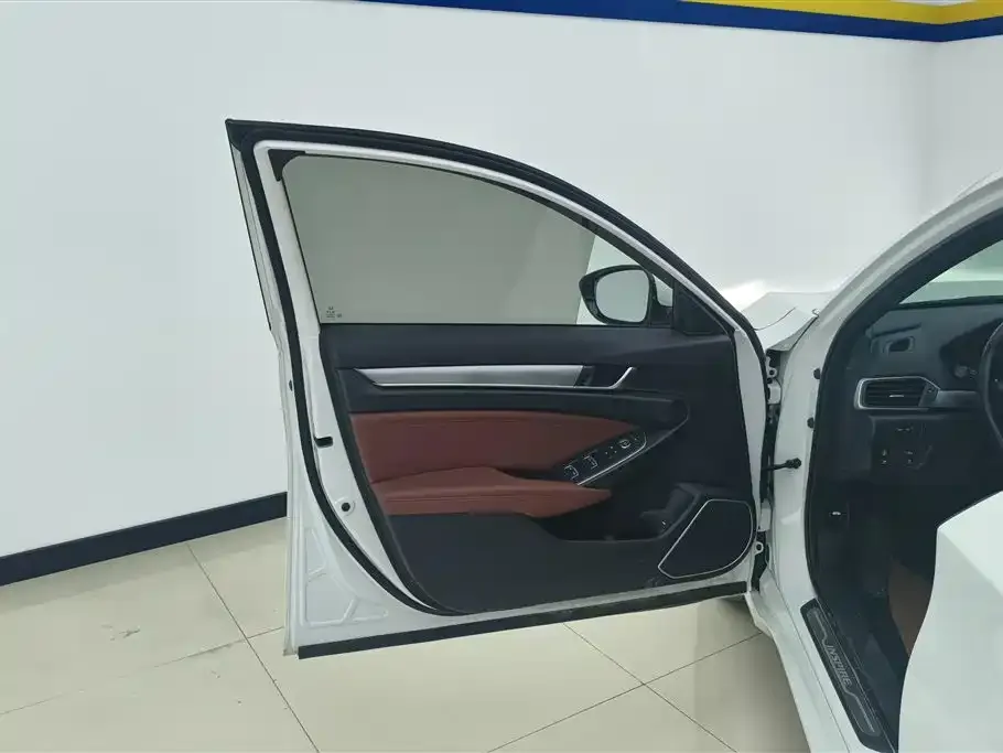 Honda Inspire 2022 из CN, фото 7
