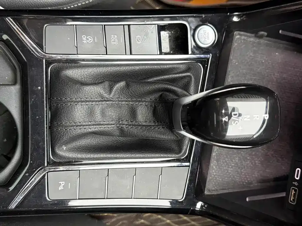 Volkswagen Passat — фото 5
