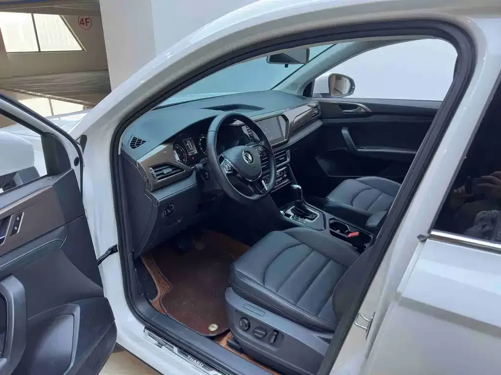 Volkswagen Tharu 2021 из CN, фото 10