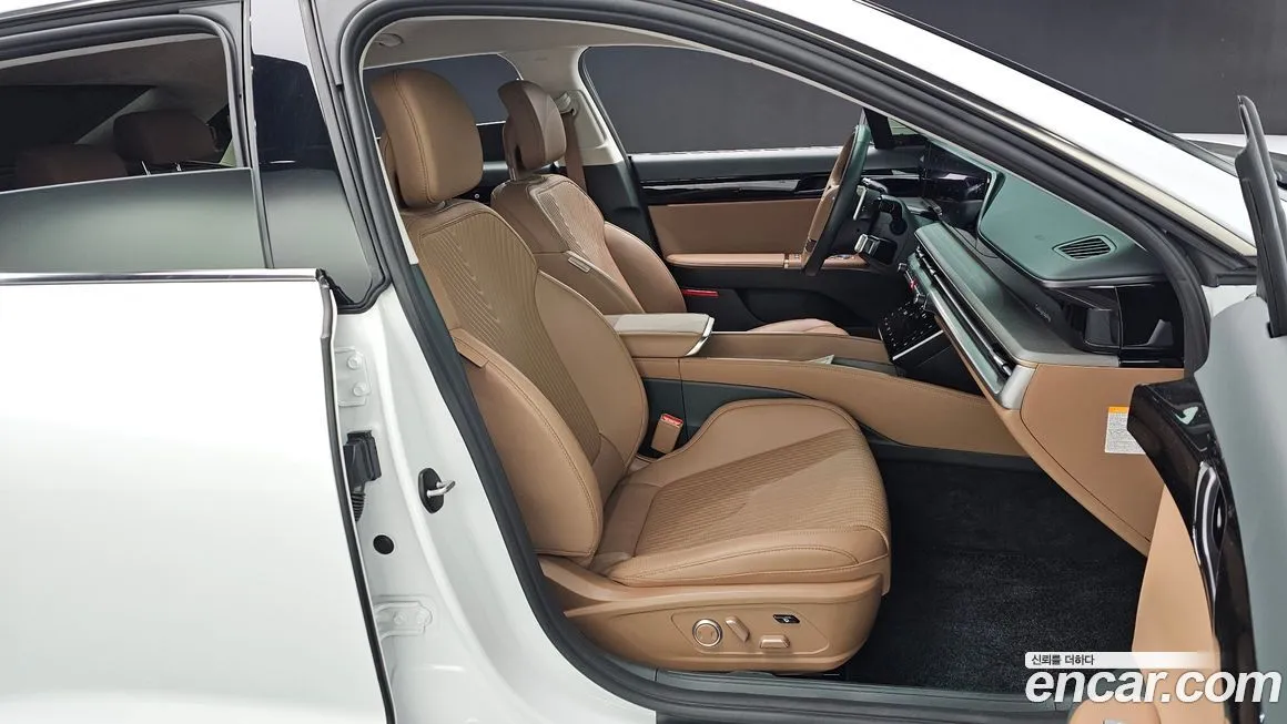Hyundai Grandeur 2023 из KR, фото 3