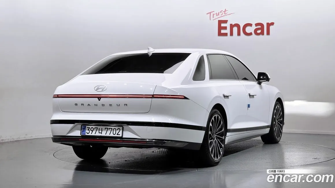 Hyundai Grandeur 2023 из KR, фото 2