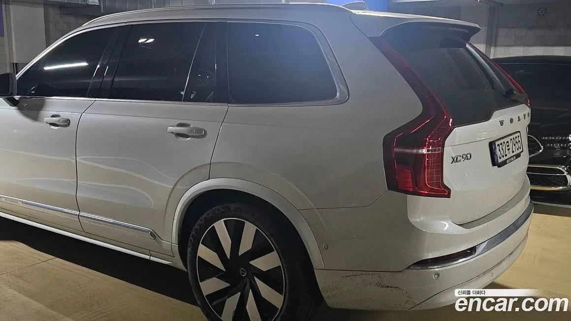 Volvo XC90 — фото 4