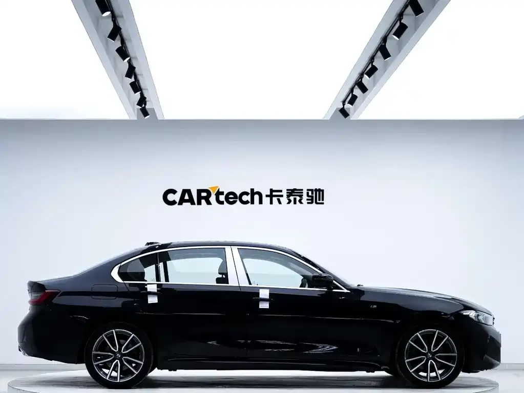 BMW 3 Series 2024 из CN, фото 10