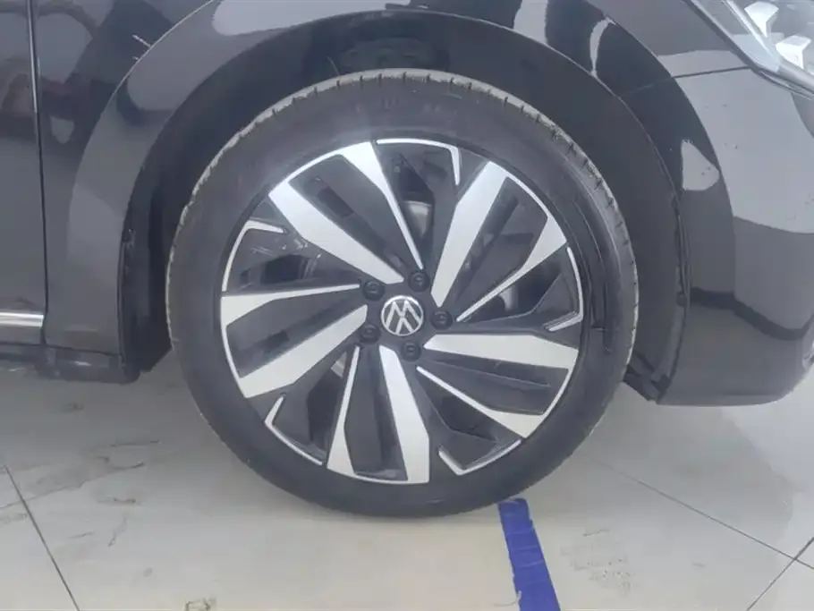 Volkswagen Passat — фото 5