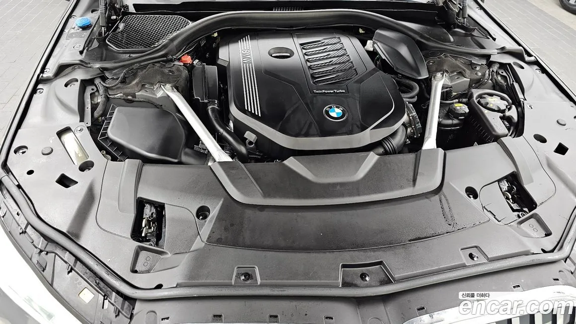 BMW 7-Series 2022 из KR, фото 9