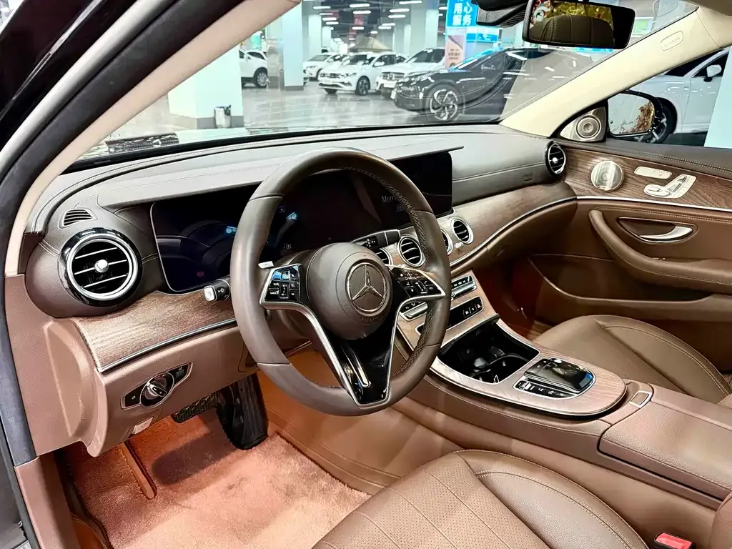 Mercedes-Benz E-Class 2023 из CN, фото 9