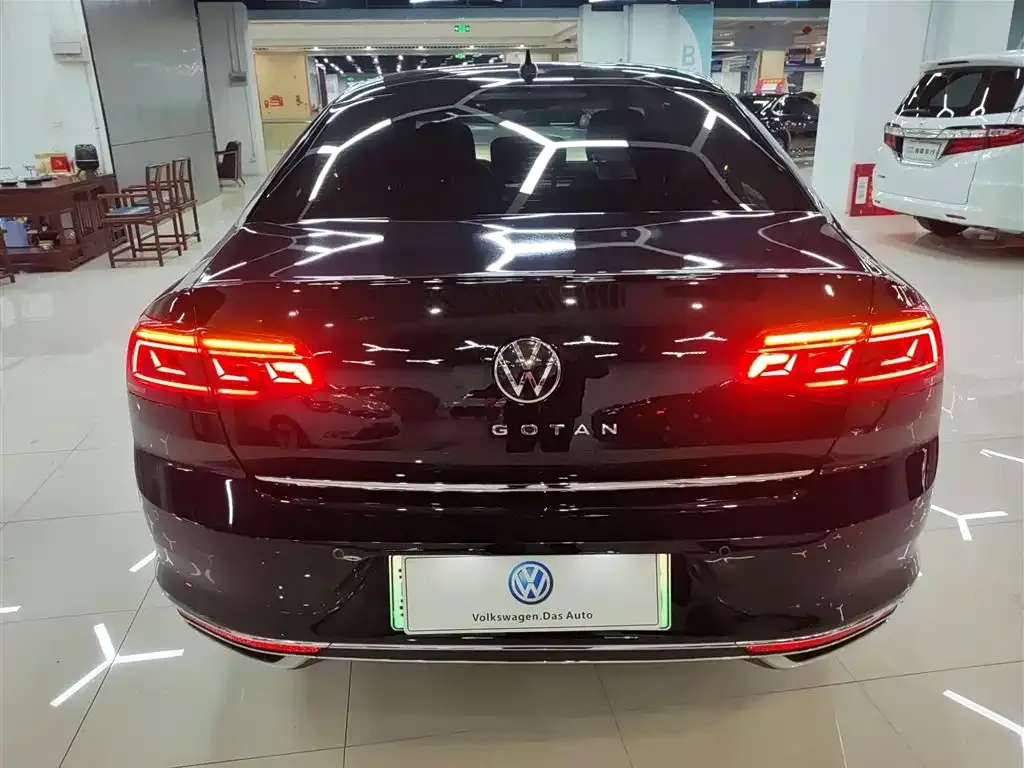 Volkswagen Magotan GTE PHEV 2022 из CN, фото 7