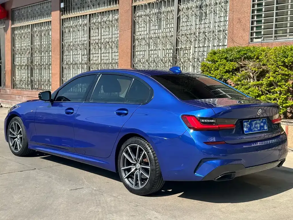BMW 3 Series 2021 из CN, фото 10