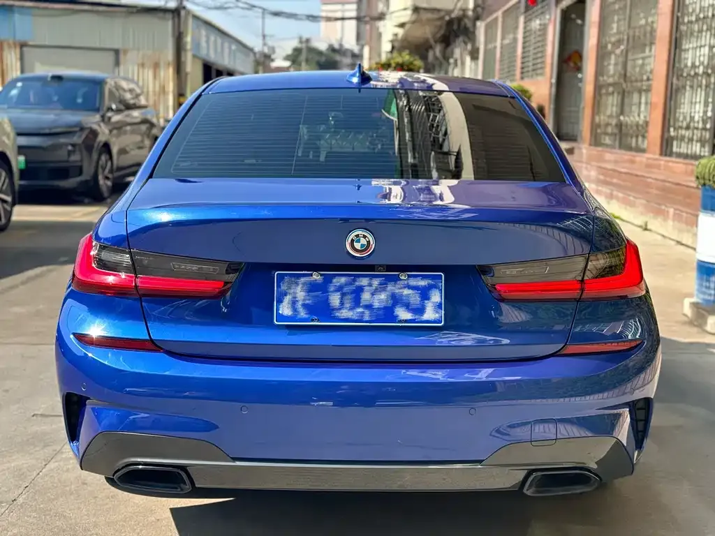 BMW 3 Series 2021 из CN, фото 8